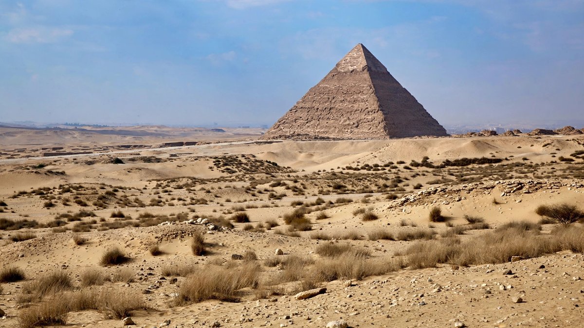 Cleopatra Lived Closer to the iPhone Than to the Great Pyramid