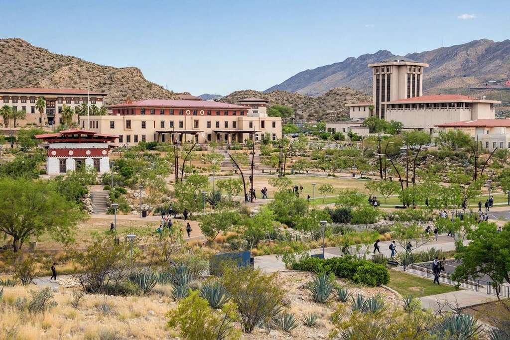El Paso, Texas: UTEP Law School Gets a $5 Million Hunt Foundation Matching Grant
