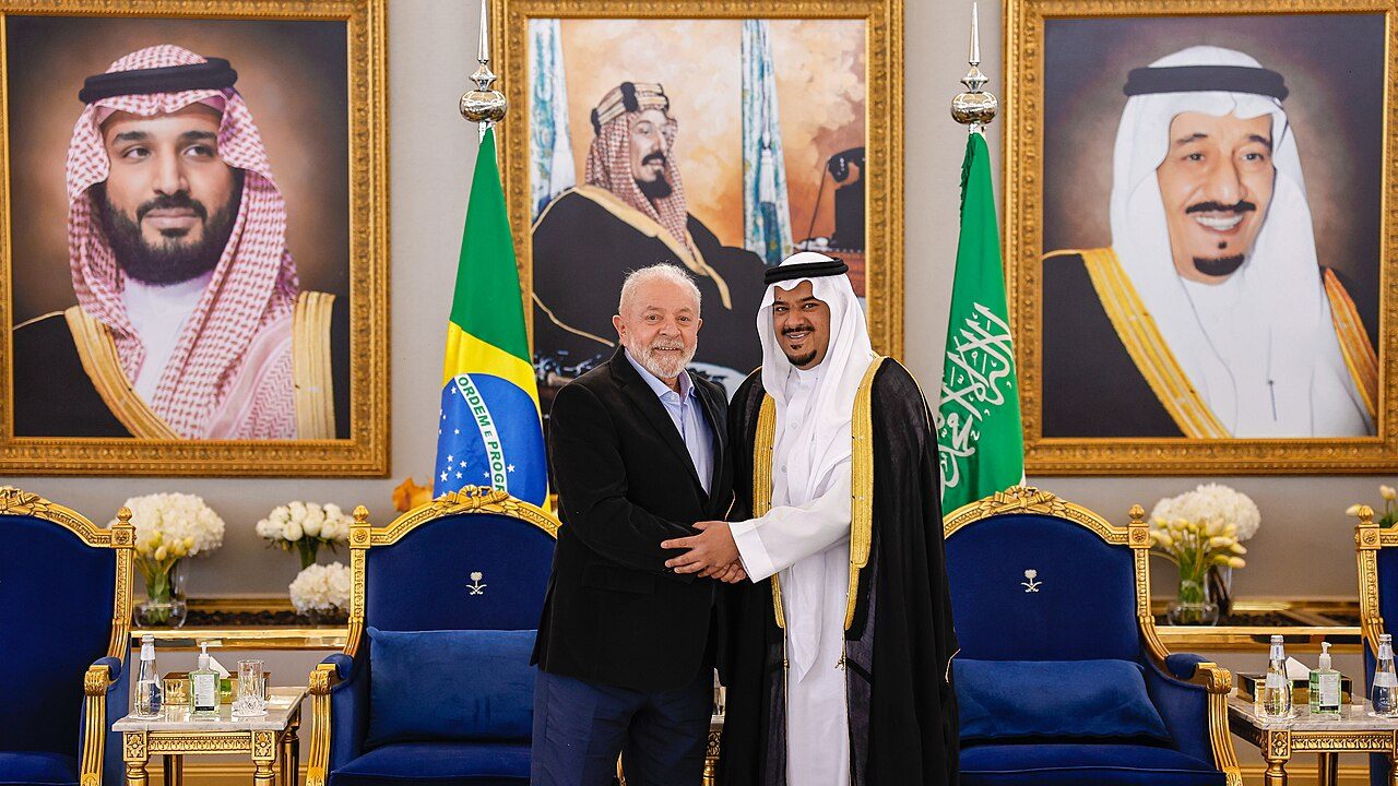 EU and Gulf States Postpone Riyadh Summit as Houthi Threats Keep Airport Closed