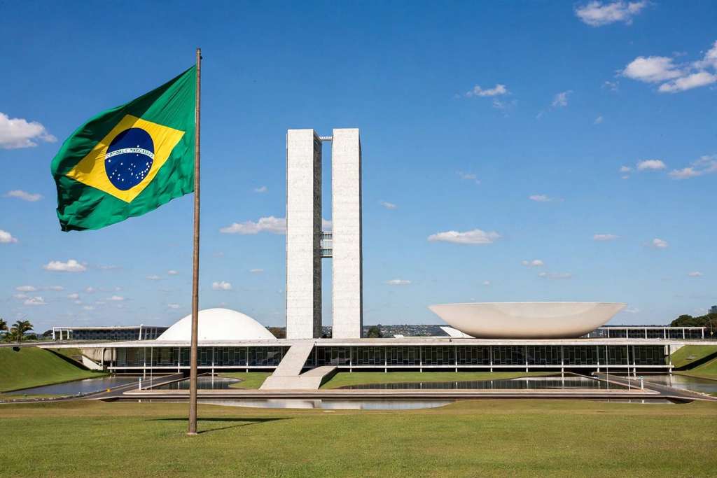 Brazil Cancels Flavio Bolsonaro's Passports as Reports Say He Has Left for the United States