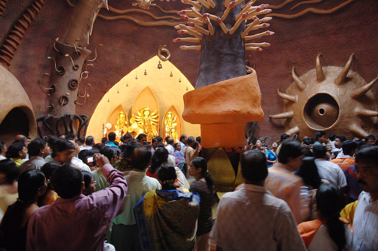 Stampede at Kolkata Durga Puja Pandal Kills at Least 19