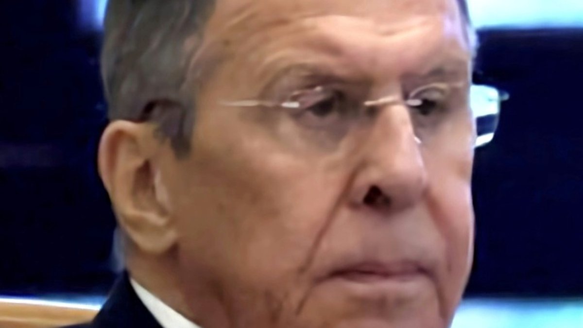 Lavrov Heads to Tehran on October 19 for De-escalation Talks