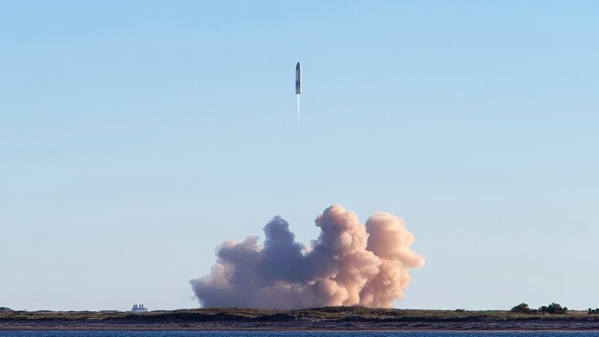 Musk Says He Will Give a SpaceX Share to Every Child in America
