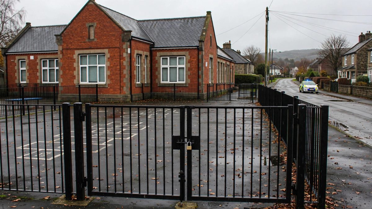 Bomb Threat Email Sent to 160 Northern Ireland Schools, Police Say Threat Not Viable