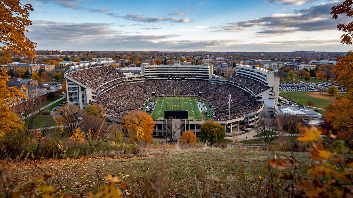 Kleather Kick With 2 Seconds Left Gives No. 25 Northwestern 24-21 Win at Michigan State