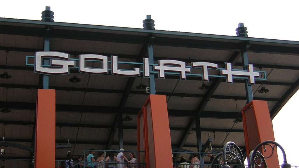 Six Flags Closes Nine Coasters After Man Dies in Georgia Ride Fall