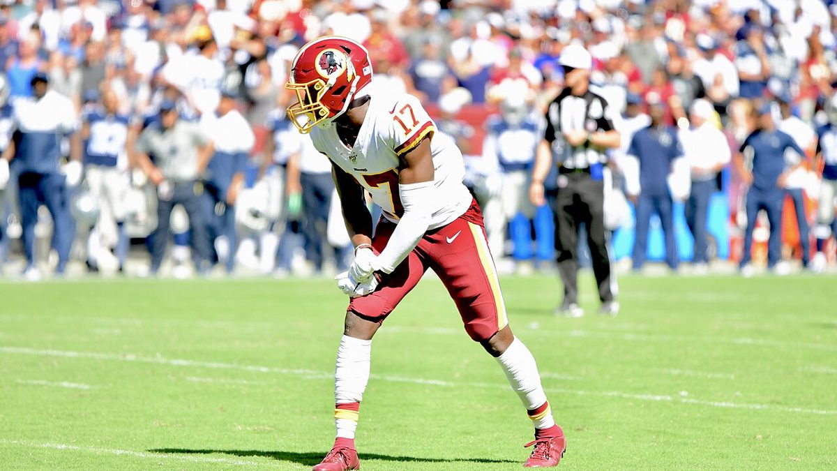 Terry McLaurin Carted Off With Left Knee Injury and Ruled Out Against the 49ers