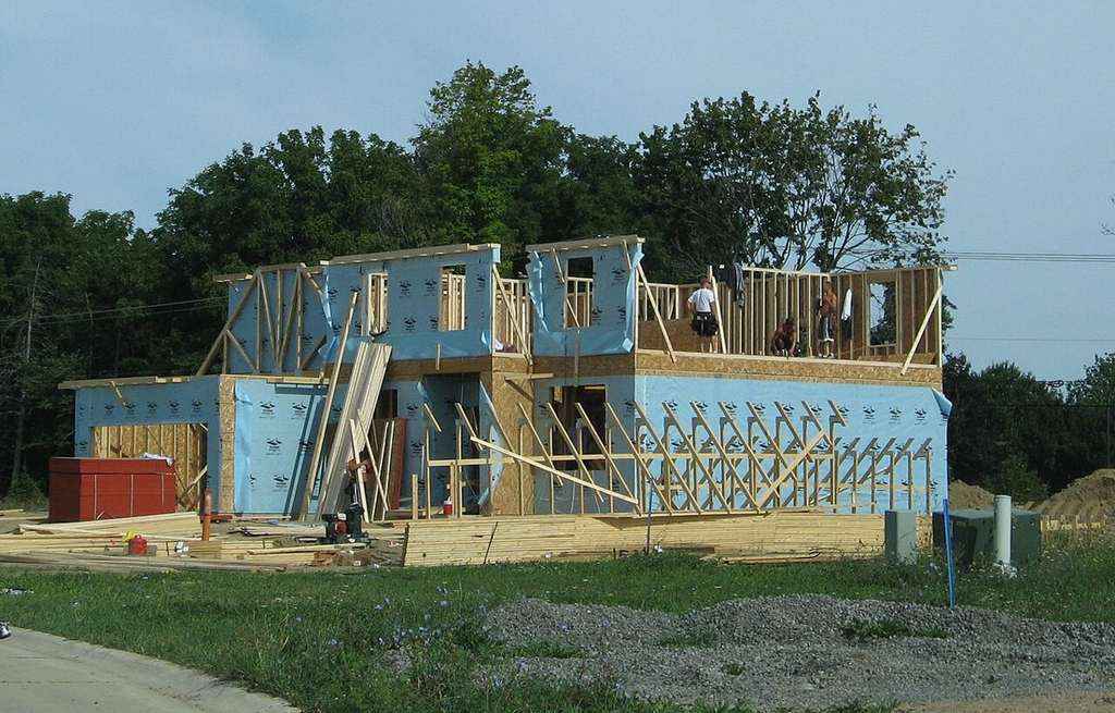 Trump Signs Order Aimed at Cutting the Monthly Costs of Owning a Home